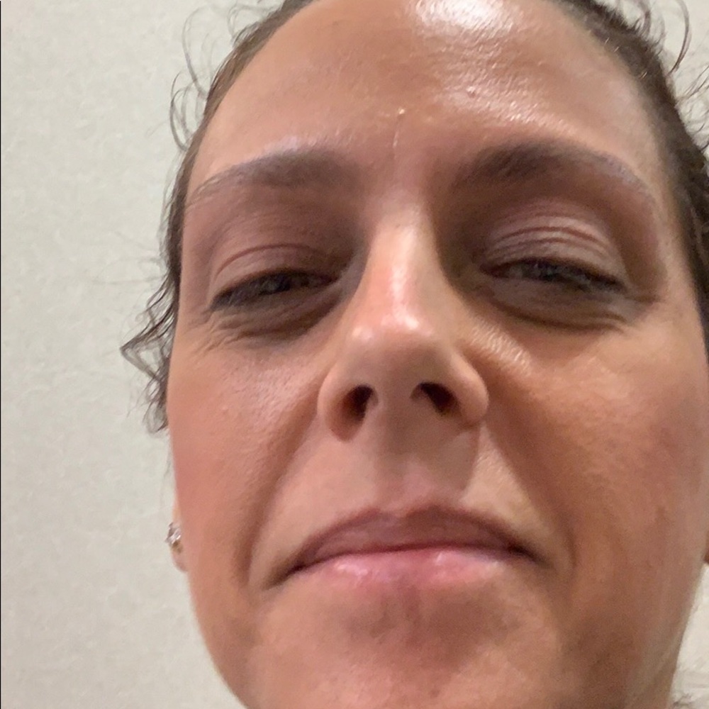 Meet your Posher, Courtney